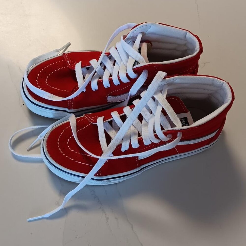 VANS Kids Hightop Sk8-Hi Red Sneakers Size 13.5 - Picture 2 of 15